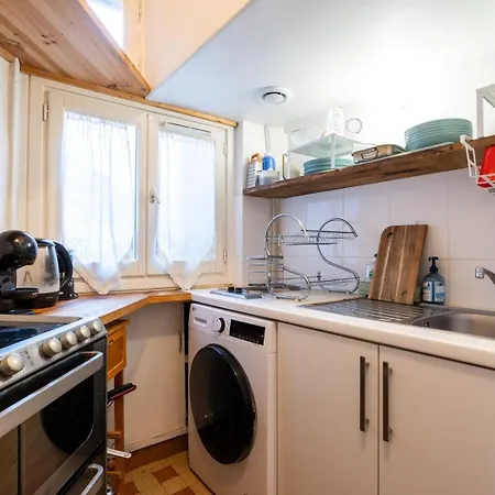 Authentic Nest Steps From Montmartre * Paris
